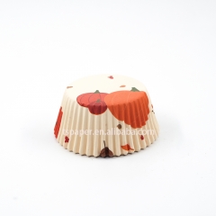 leaf pattern cupcake liners