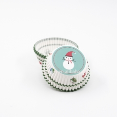 Christmas pattern paper cupcake liners