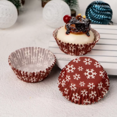 snowflake pattern cupcake liners