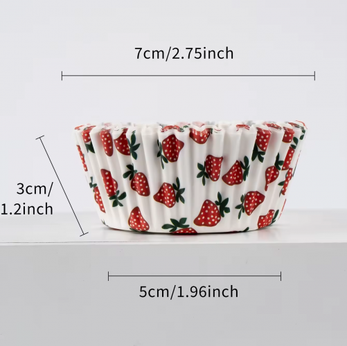 Strawberries pattern cupcake liners