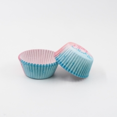 blue and red color cupcake liners